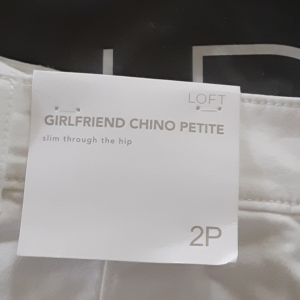 Girlfriend Chino petite Loft white pant 2P